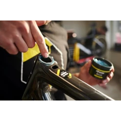 Dynamic All Round Grease Premium 150 Gr Jar -Bikes Shop dynamic all round grease premium 150 gr jar 2