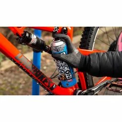 Muc-Off Muc Off Silicon Shine -Bikes Shop muc off silicon shine 4